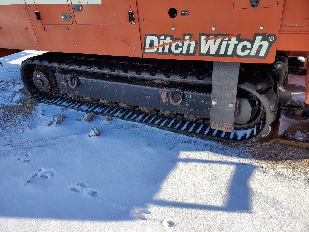 Ditch Witch JT8020 MACH 1 Oprema za horizontalno usmereno bušenje