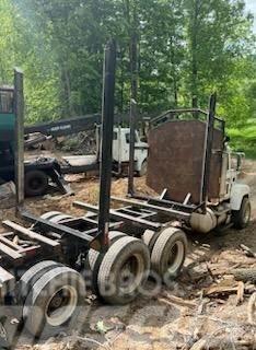 Mack CH613 Kamioni za drva Šticari