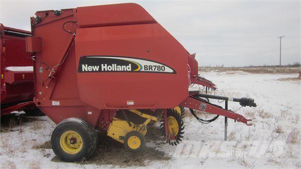 New Holland BR780 Prese/balirke za rolo bale