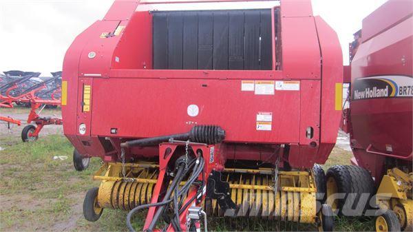New Holland BR780A Prese/balirke za rolo bale