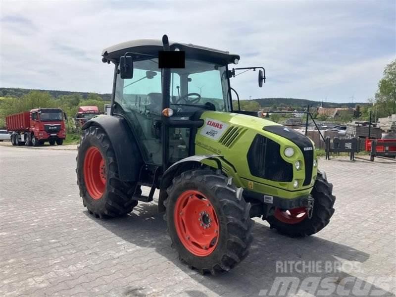 CLAAS ATOS 220 C Traktori