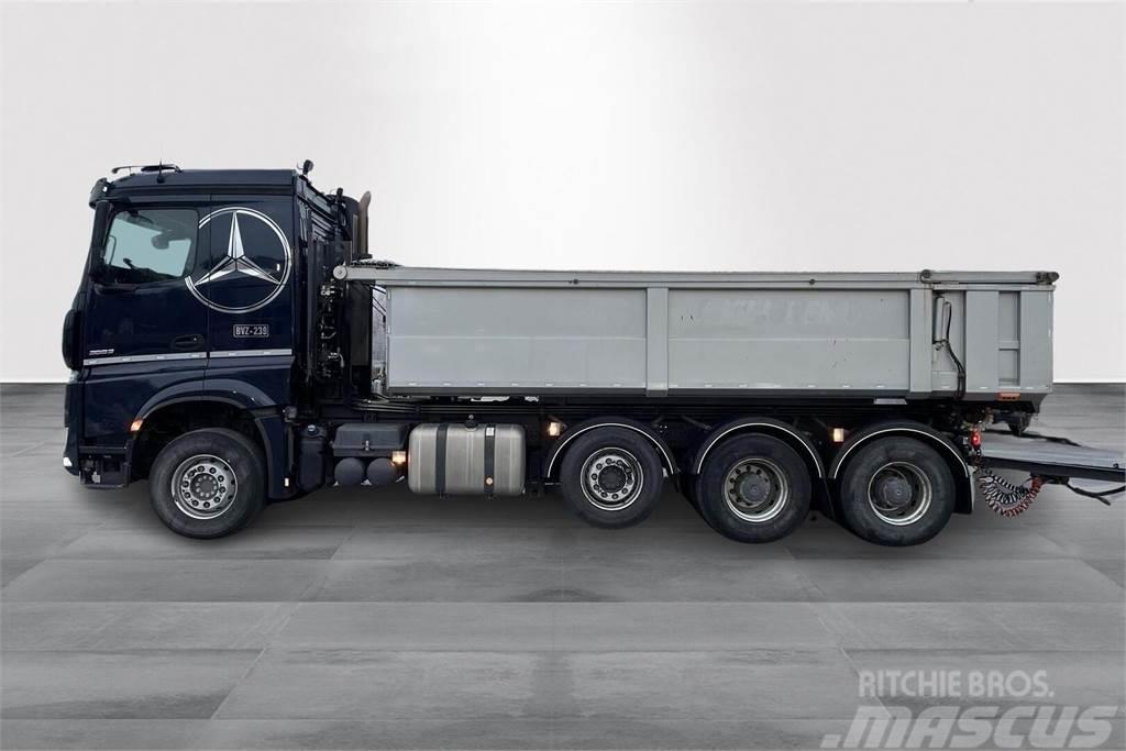 Mercedes-Benz Arocs 3663VLA 8x4 KOME sorayhdistelmä Kiperi kamioni