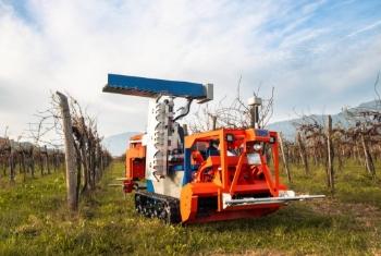 Slopehelper Robotic Vineyard & Orchard Farming Mac