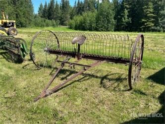 9 ft Antique Hay Rake