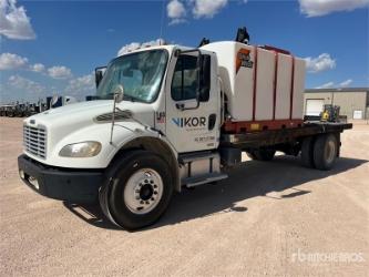 Freightliner M2 106