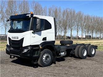 Iveco T-Way AT380T47H-4200 Chassis Cabin (26 units)