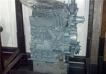 Kubota D1005ER-AG Rebuilt Engine: Kubota BX2670 Compact T