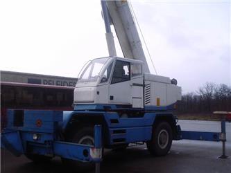  COMPACT TRUCK CT2-1