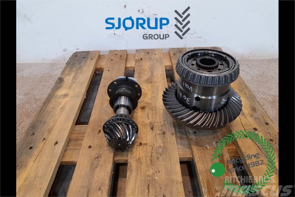 Valtra N163 Front axle differential Menjač