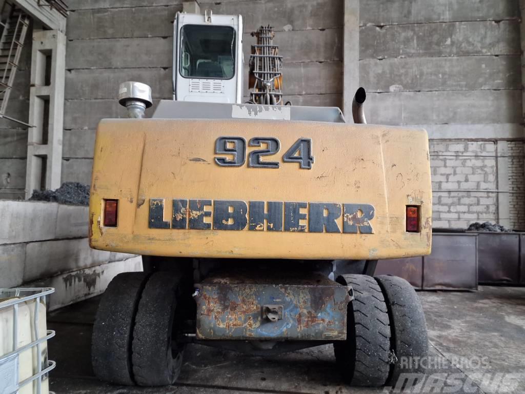 Liebherr A 924 BHD Litronic Bageri za prenos primarnih/sekundarnih sirovina
