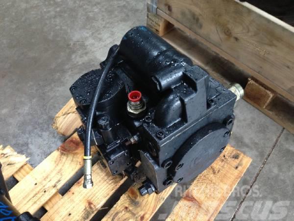 John Deere 1470D Trans pump F062534 Hidraulika