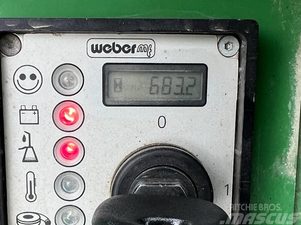 Weber CR8 - Excellent Condition / Low Hours Vibro ploče