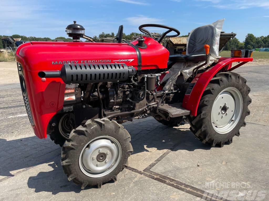 Massey Ferguson 5118 - 11hp New / Unused Traktori