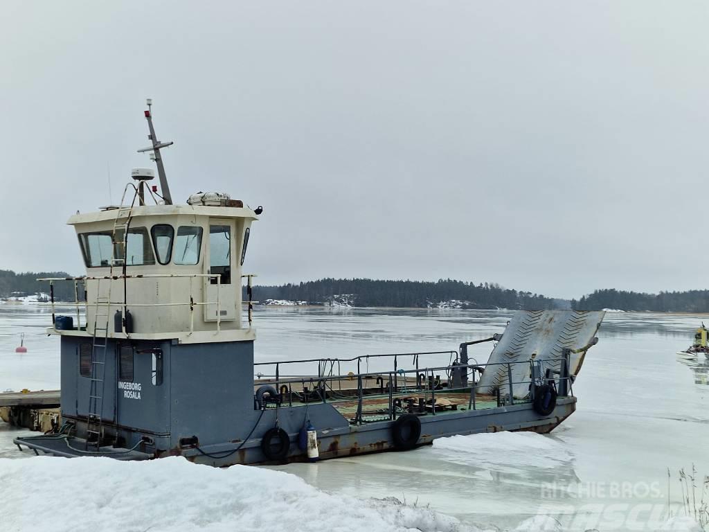  Transport vessel 11,9x4x1m Radni brodovi/teglenice