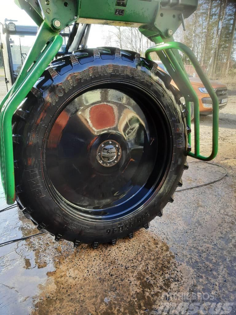 BKT radodlings hjul komplett Ostala dodatna oprema za traktore