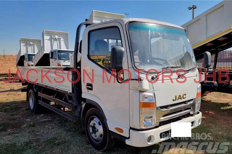 JAC 3 TON, FITTED WITH DROPSIDE BODY Ostali kamioni