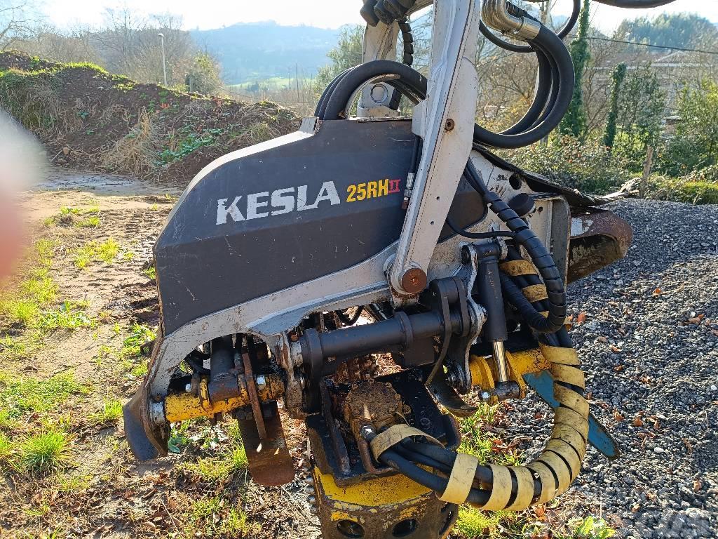  Cabezal procesador cortador forestal Kesla 25rhll Mašine za kleščenje grane stabla