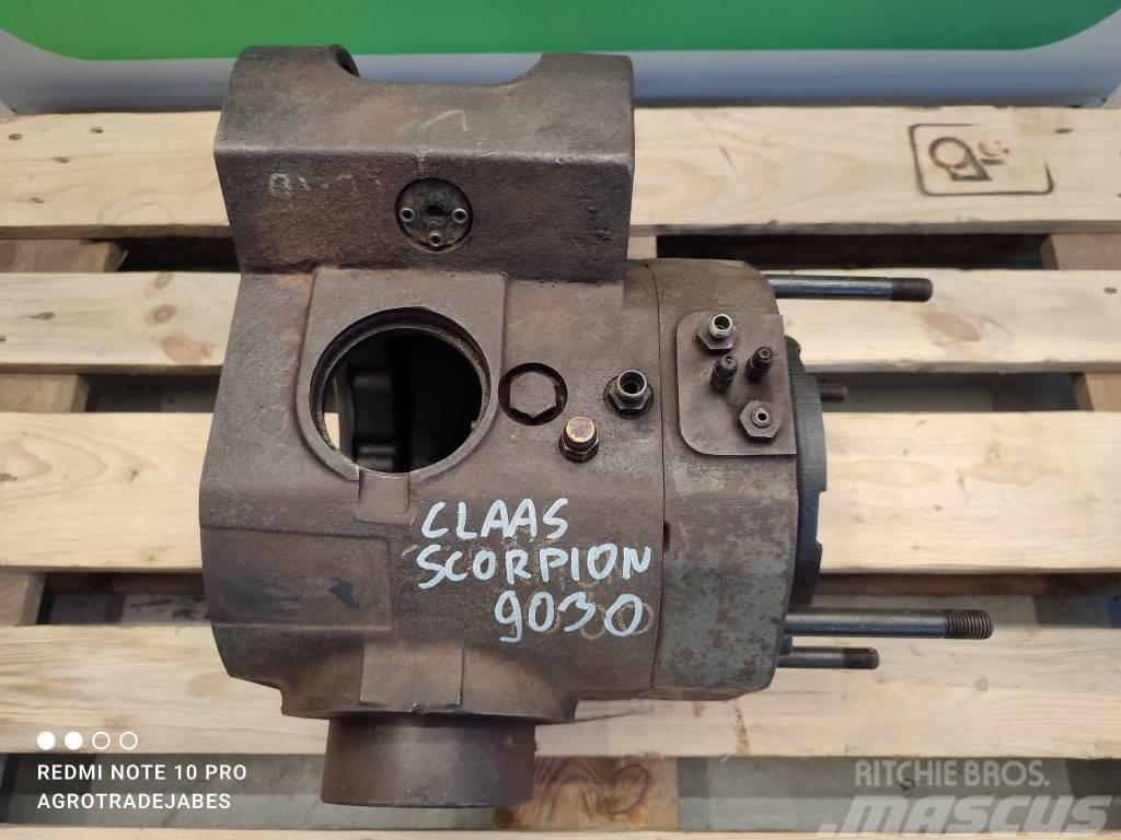 CLAAS Scorpion 9030 case differential Osovine