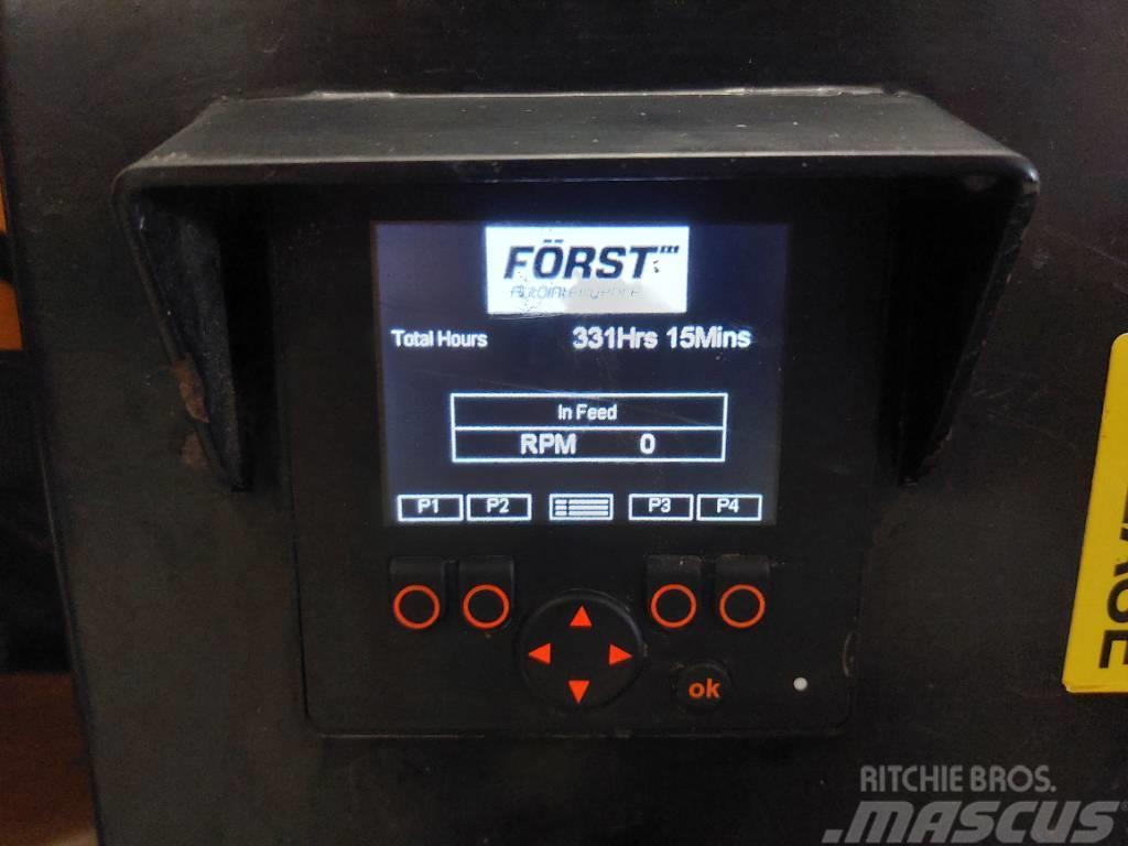 Forst ST8D | 2021 | 331 Hours Drobilice drva / čiperi
