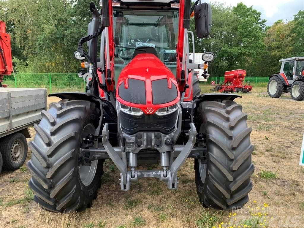 Massey Ferguson 5S.145 Dyna-6 Exclusive Traktori