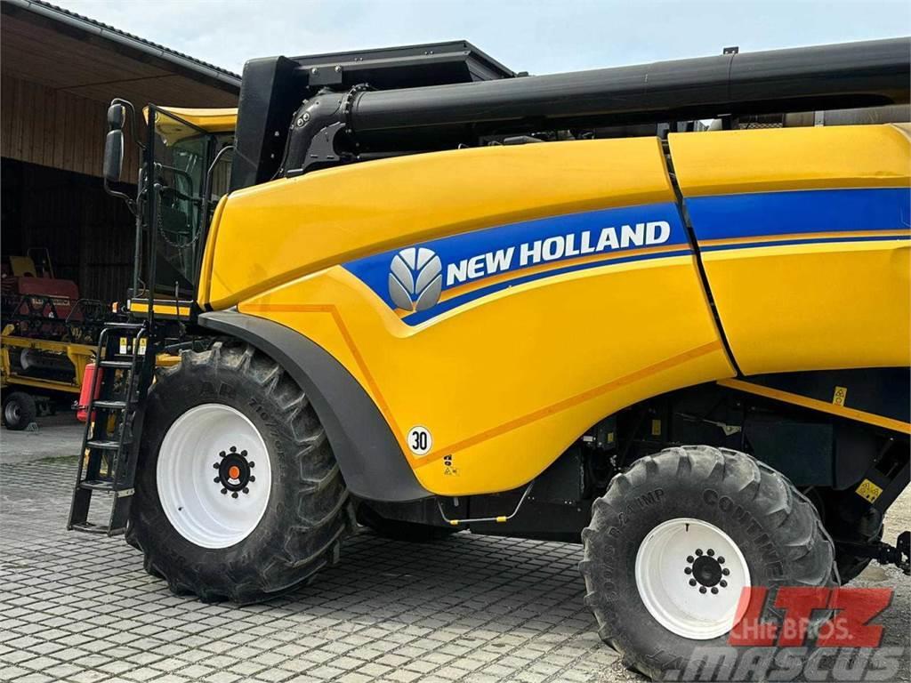 New Holland CX 6090 Allrad Kombajni