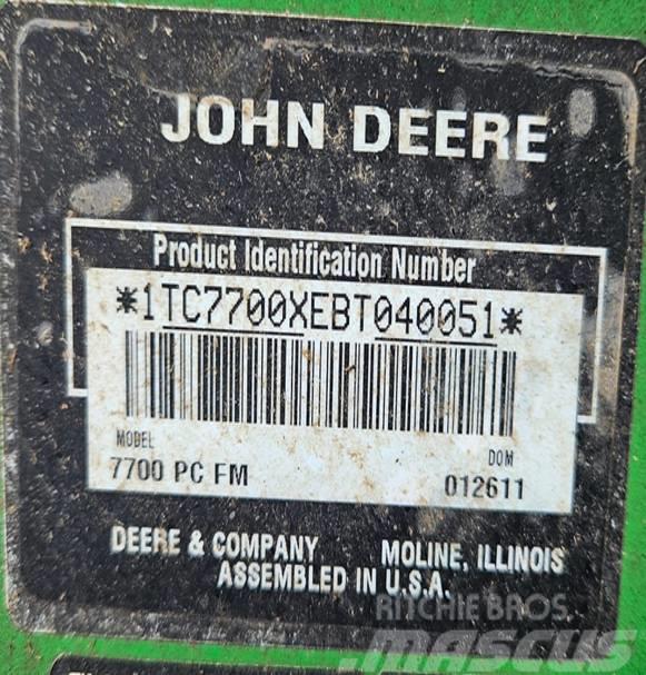 John Deere 7700 Traktorske kosilice