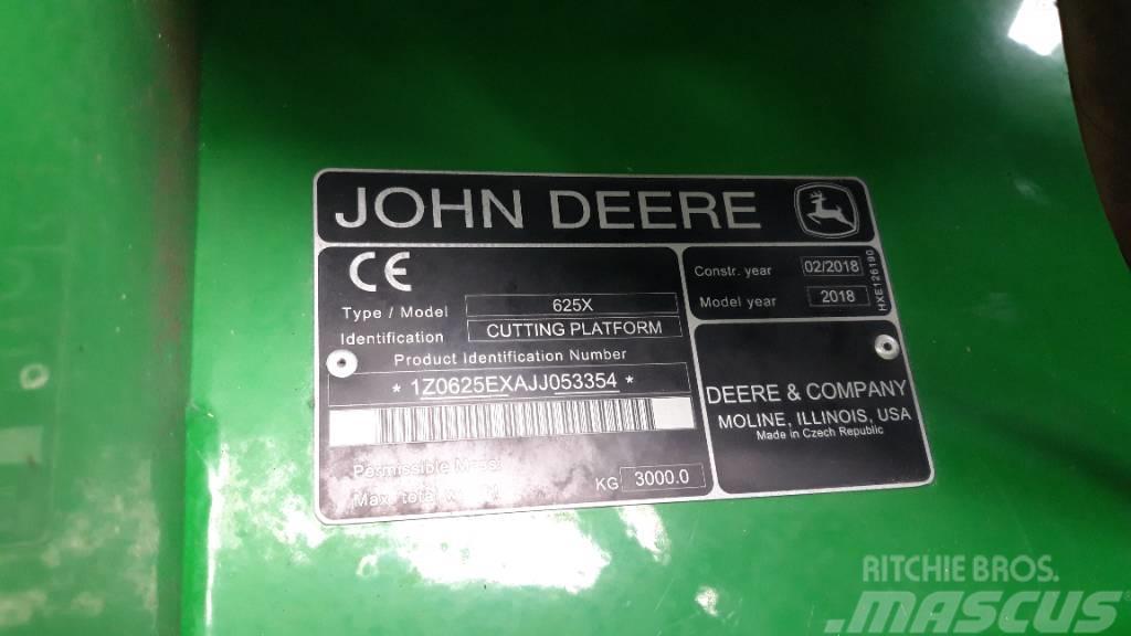 John Deere T 660 i Kombajni
