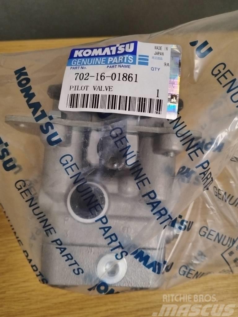 Komatsu pc450-8  Foot valve assembly travel valve Utovarne korpe