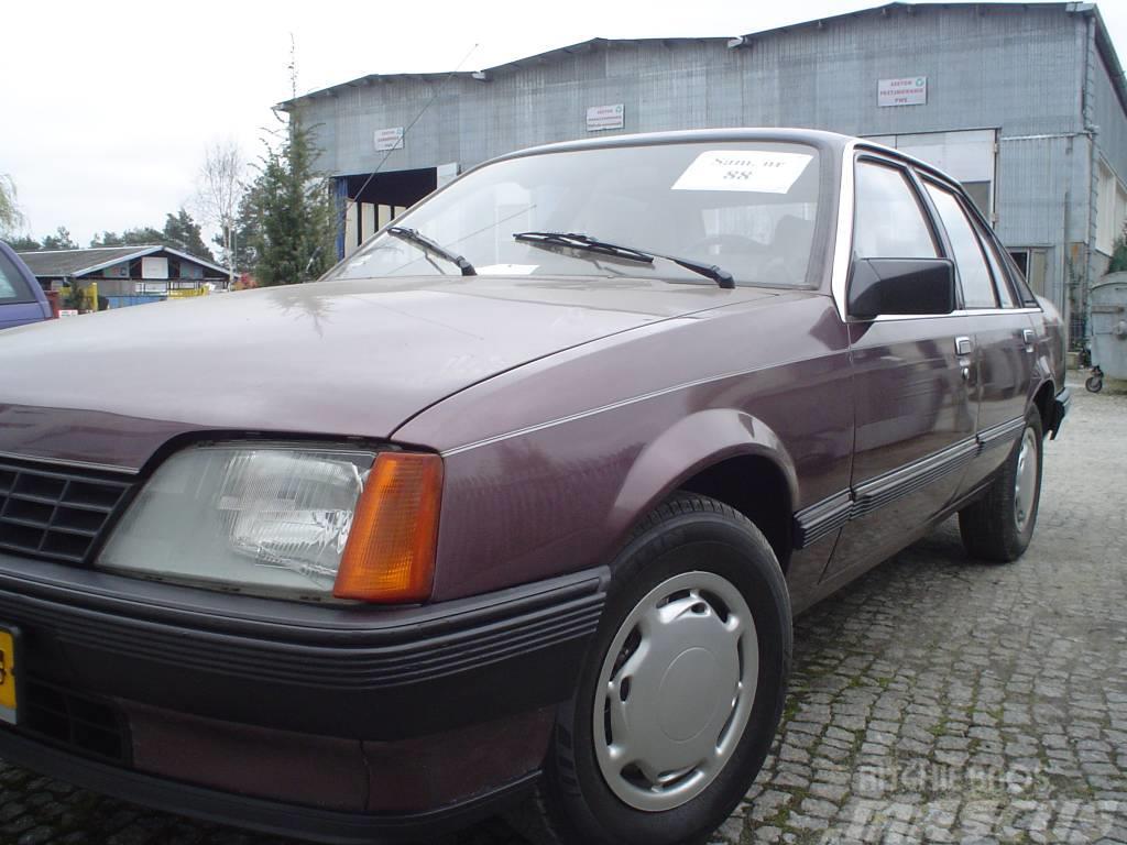 Opel Rekord ZABYTKOWY Automobili