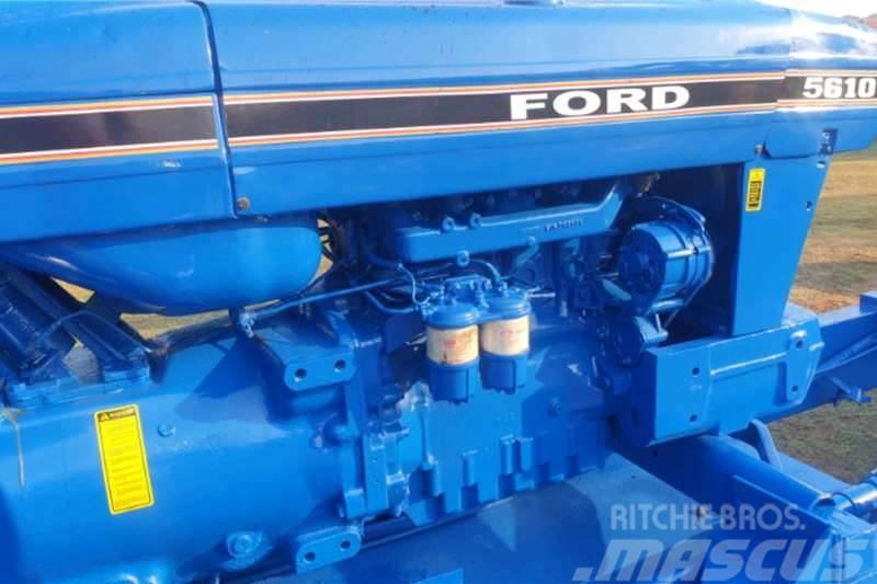 Ford 5610 ZONE CRANE Traktori