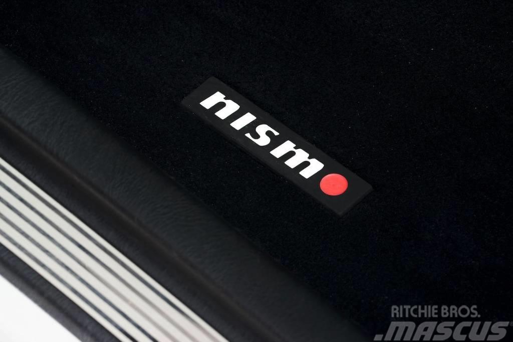 Nissan SKYLINE GTR R34 V-SPEC NISMO LMGT4 Automobili