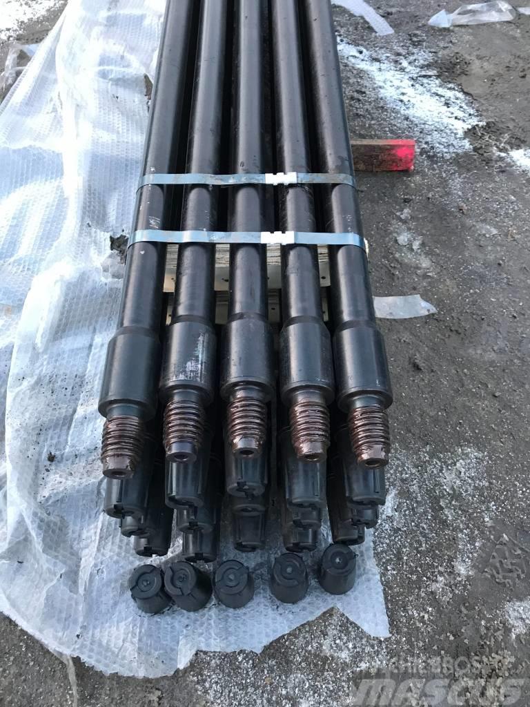 Ditch Witch JT1220 Drill pipes Oprema za horizontalno usmereno bušenje