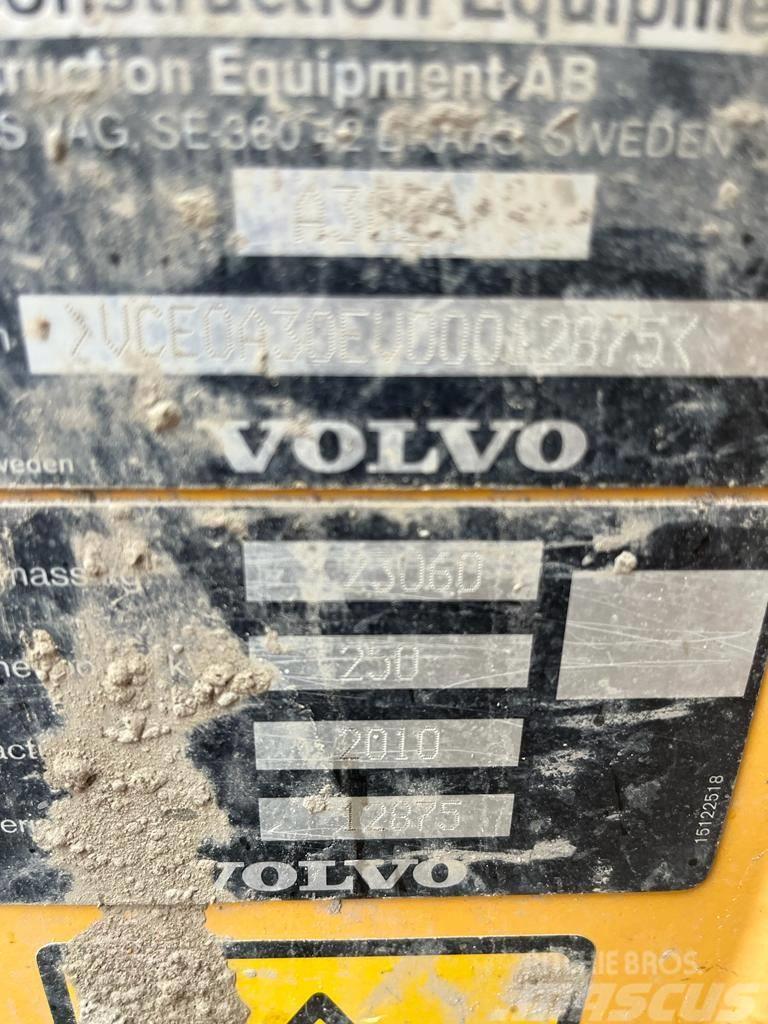 Volvo A 30 E Zglobni damperi