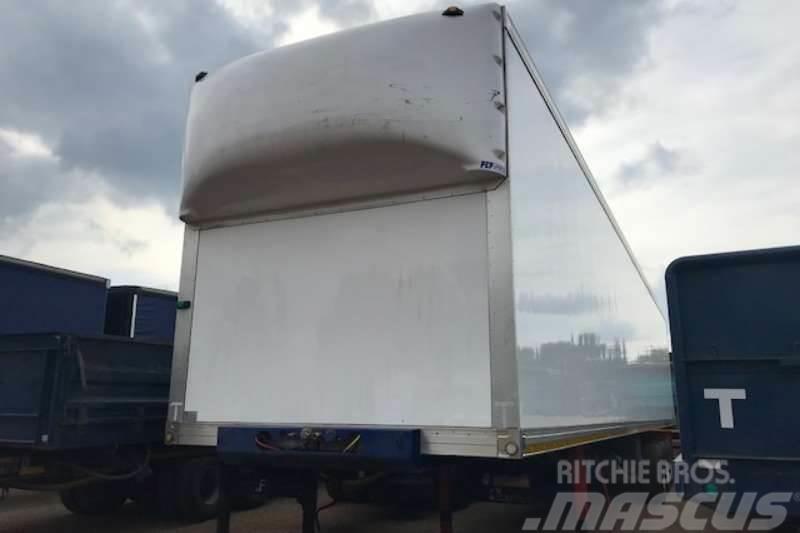  Ice Cold Bodies 2 x Tri axle Fridge trailers with Ostale prikolice