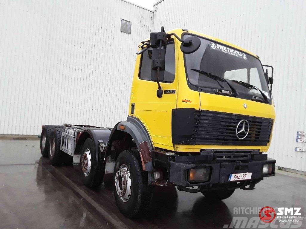 Mercedes-Benz SK 3234 8x4 NO 3538 -3535 Kamioni-šasije