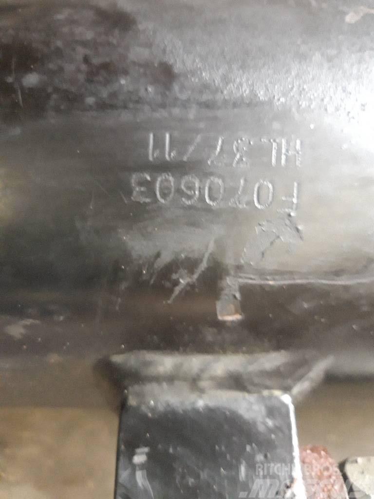 John Deere 1270 E Boom base Tilt Cylinder Hidraulika