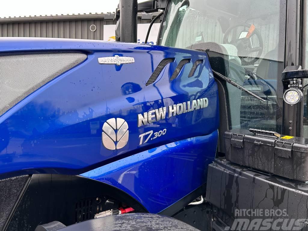 New Holland T7 300 AC PLM Connect Traktori