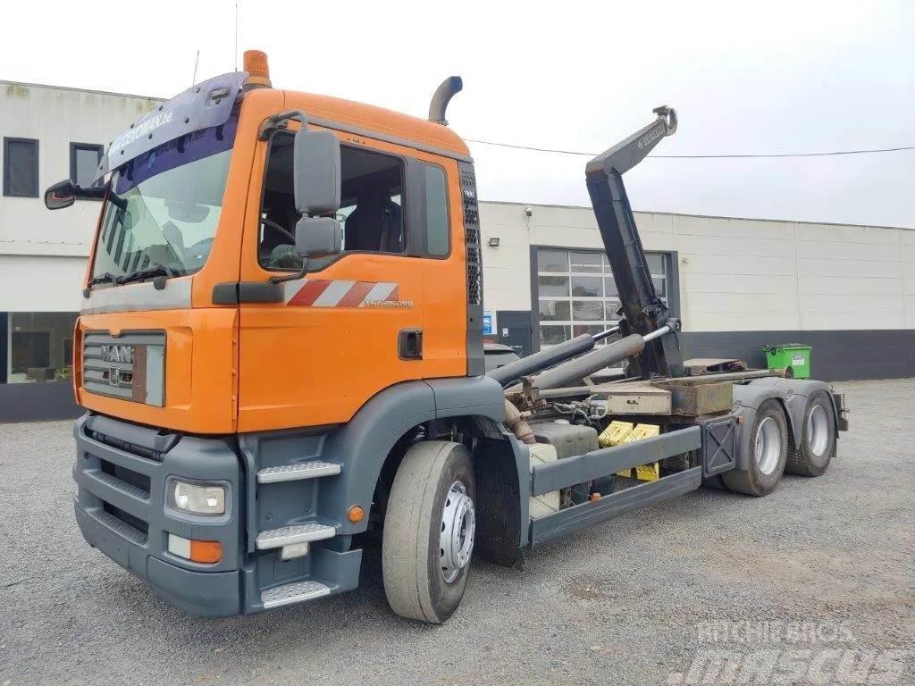 MAN TGA 26.390 6x4 Container Euro3 Rol kiper kamioni sa kukom za podizanje tereta