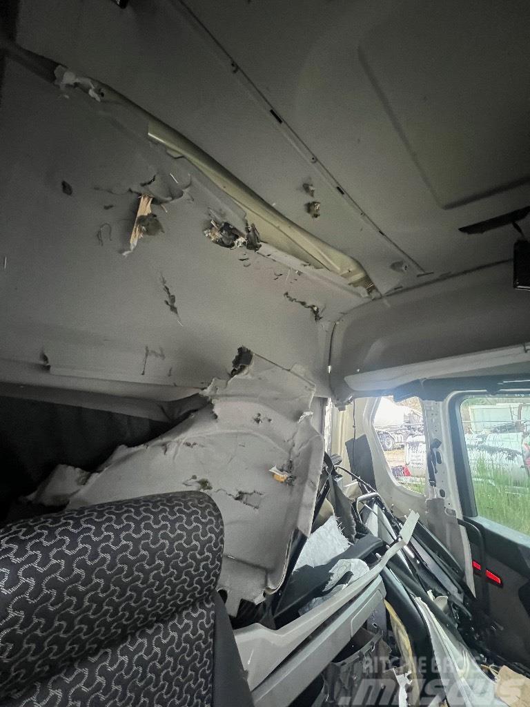 Scania R 410 *ACCIDENTE*DAMAGED*UNFALL* Tegljači