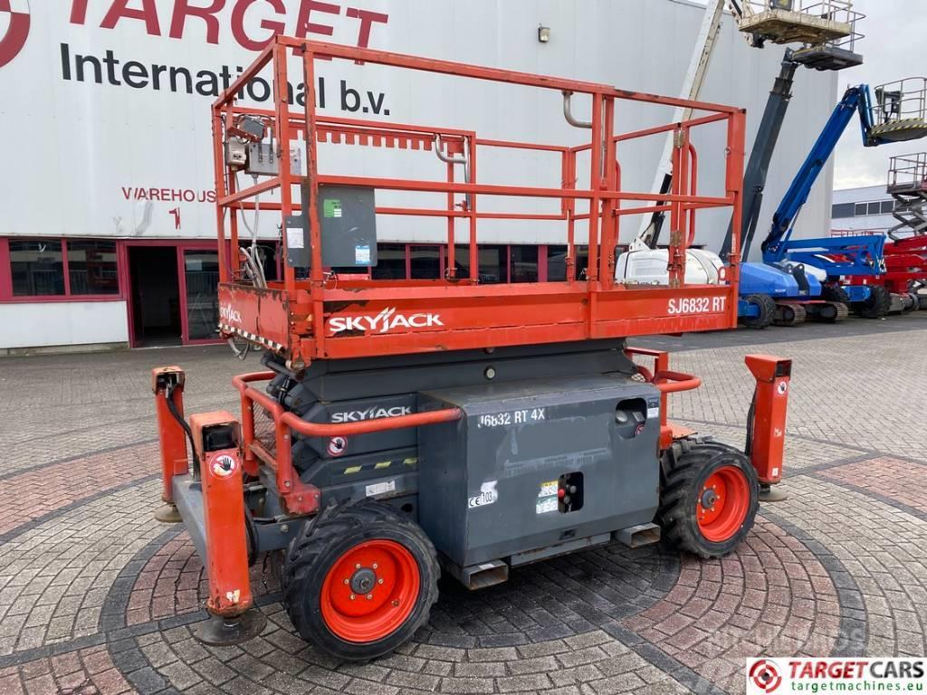 SkyJack SJ6832 RT Diesel 4x4 Scissor Work Lift 1180cm Makazaste platforme
