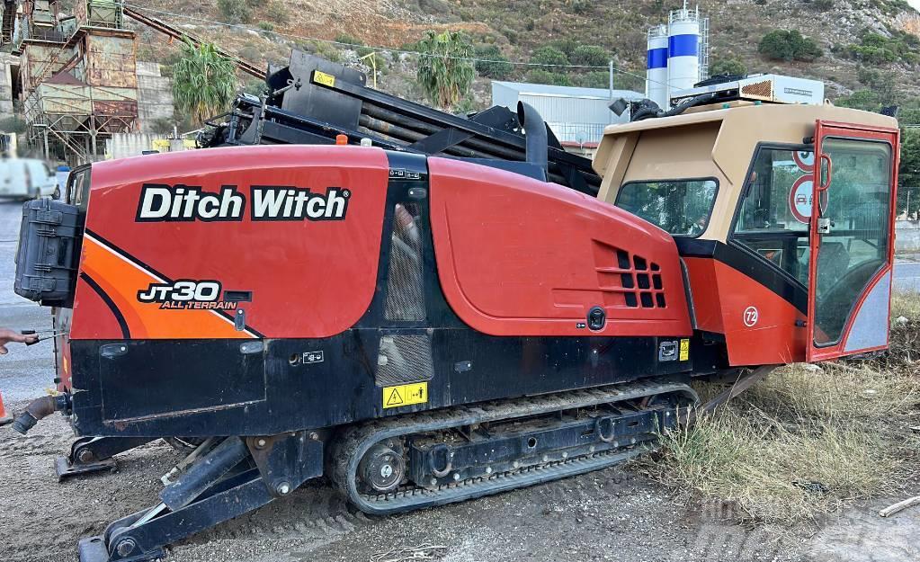 Ditch Witch JT 30 AT Oprema za horizontalno usmereno bušenje