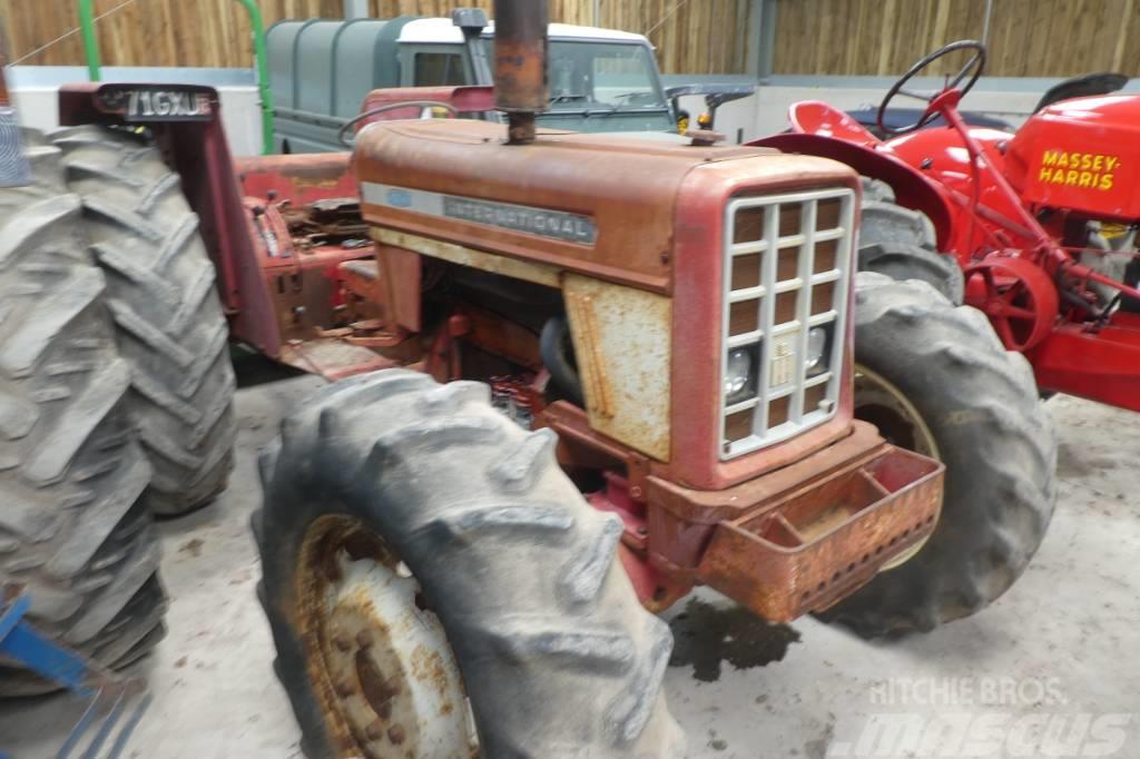 IH 674 4wd Traktori
