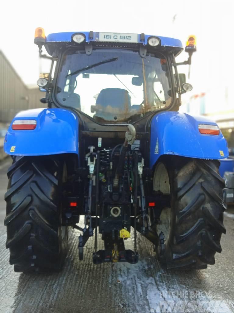 New Holland T6.140 with loader Traktori