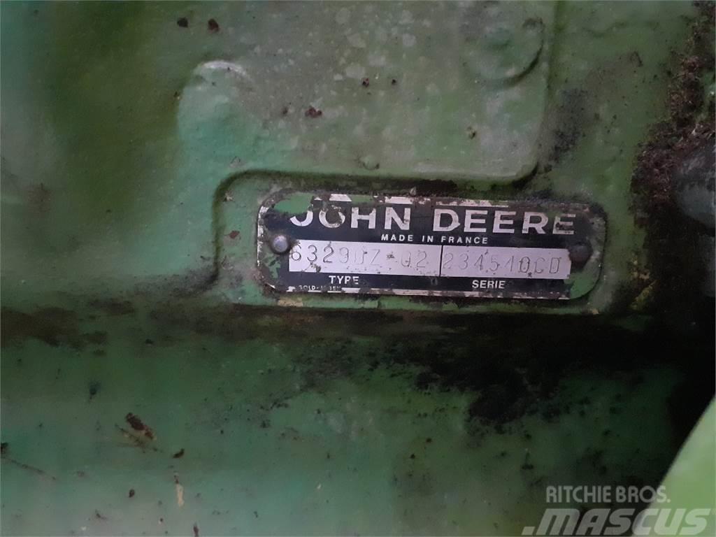 John Deere 6329 Motori