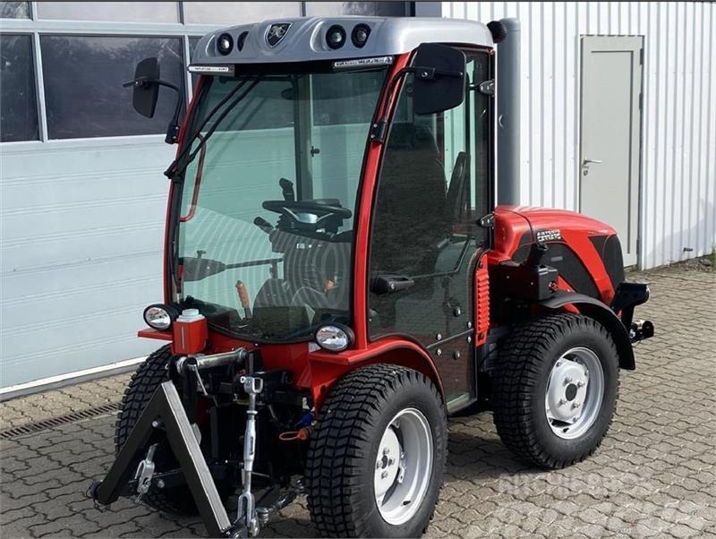 Antonio Carraro SP 4800 HST Manji traktori