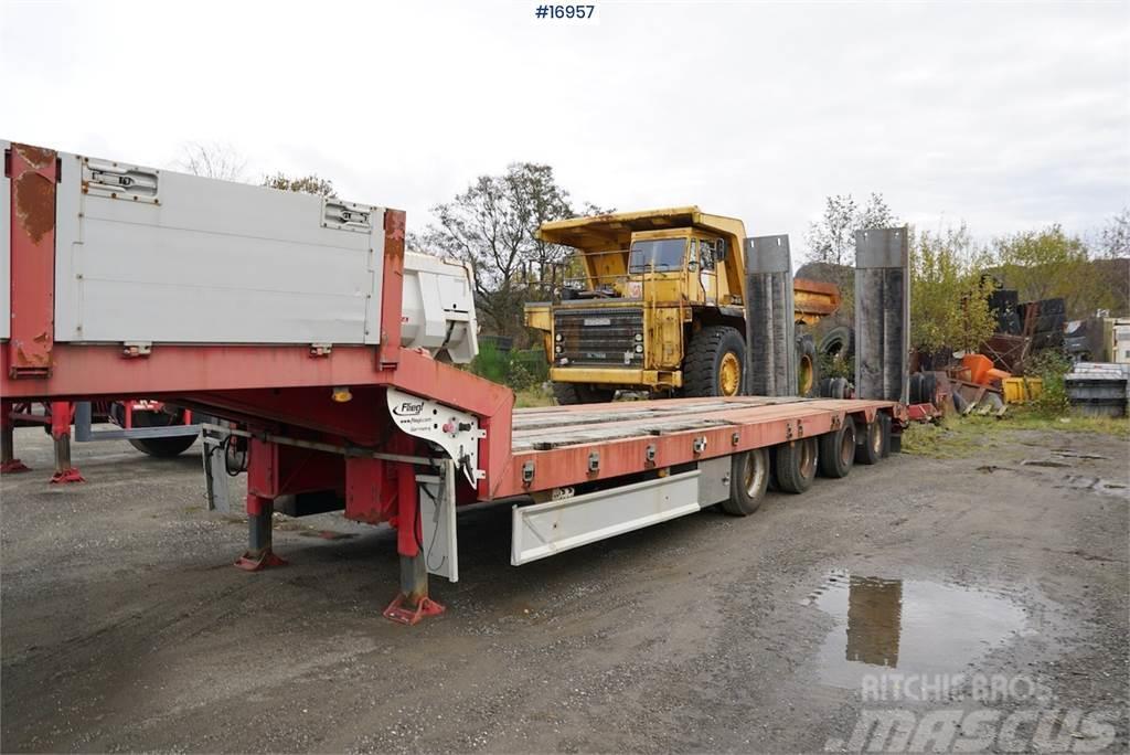 Damm 4 axle machine trailer with ramps and manual widen Ostale prikolice
