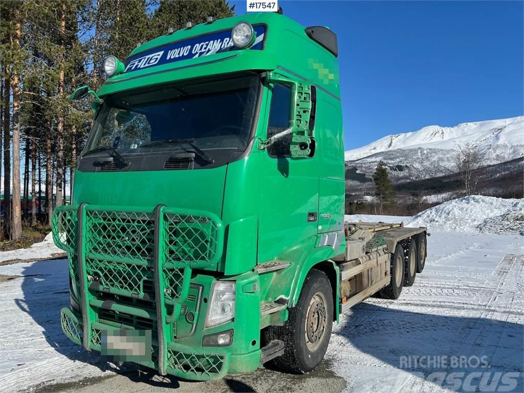 Volvo FH16 700 8x4 tridem hooklift w/ JOAB 24t hook Rol kiper kamioni sa kukom za podizanje tereta