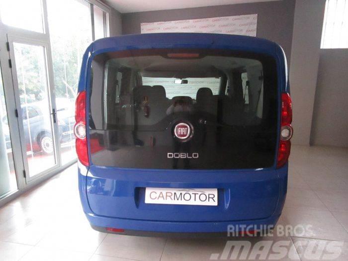 Fiat Dobló Diesel de 5 Puertas Dostavna vozila / kombiji