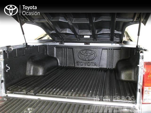 Toyota Hilux Cabina Doble VX Dostavna vozila / kombiji