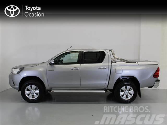Toyota Hilux Cabina Doble VX Dostavna vozila / kombiji